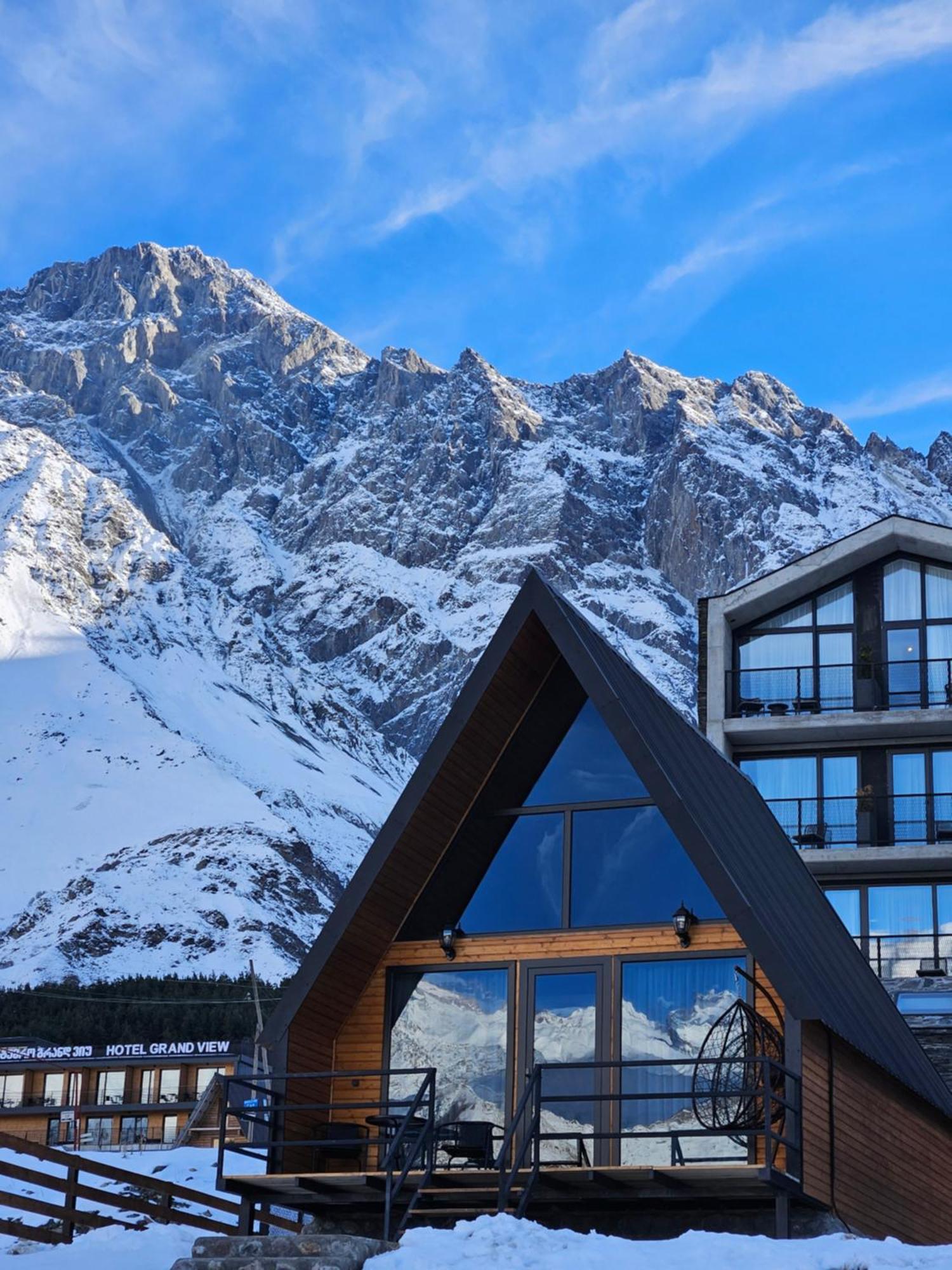 Misty Rocks Kazbegi Apartment Ngoại thất bức ảnh