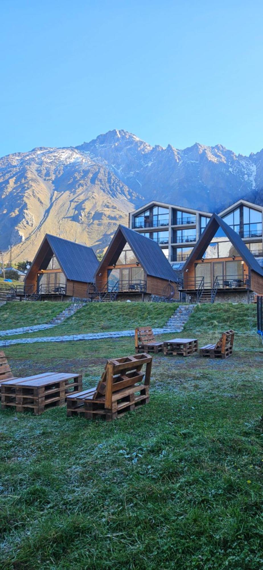 Misty Rocks Kazbegi Apartment Ngoại thất bức ảnh