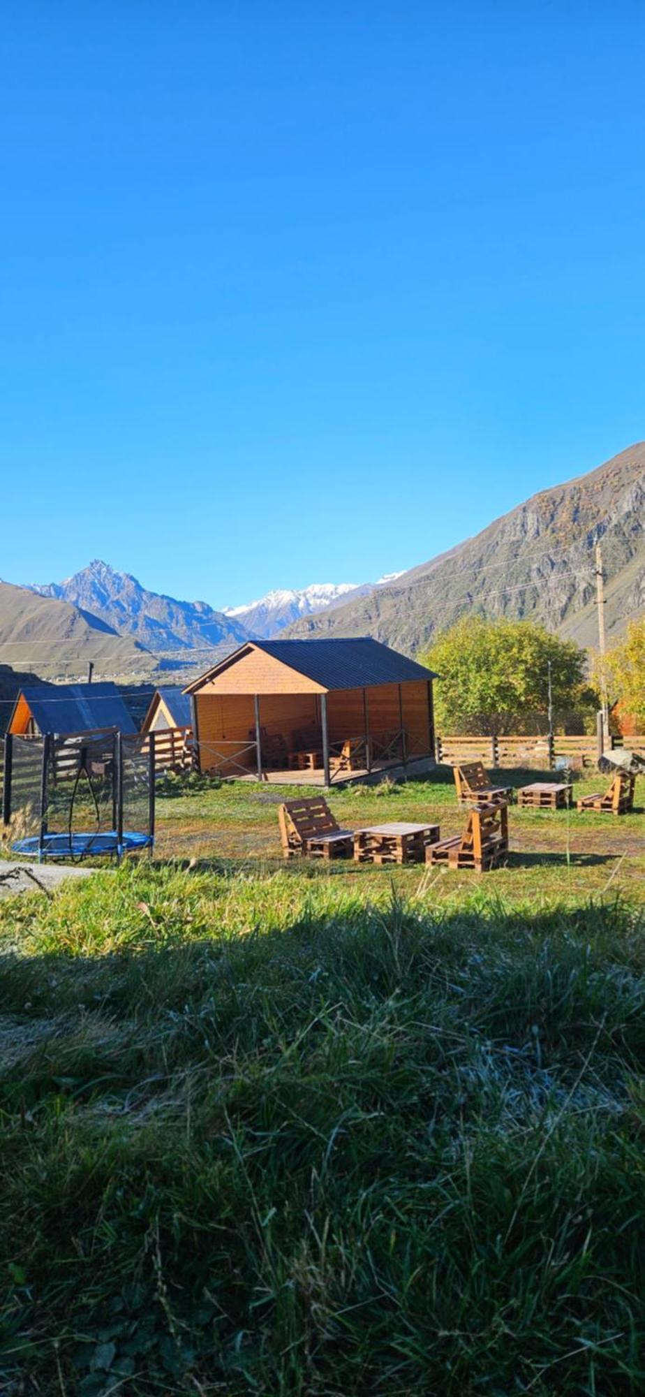 Misty Rocks Kazbegi Apartment Ngoại thất bức ảnh